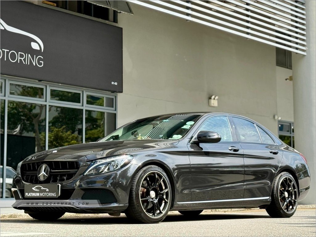 Mercedes-Benz C-Class C200 Avantgarde - Image 2