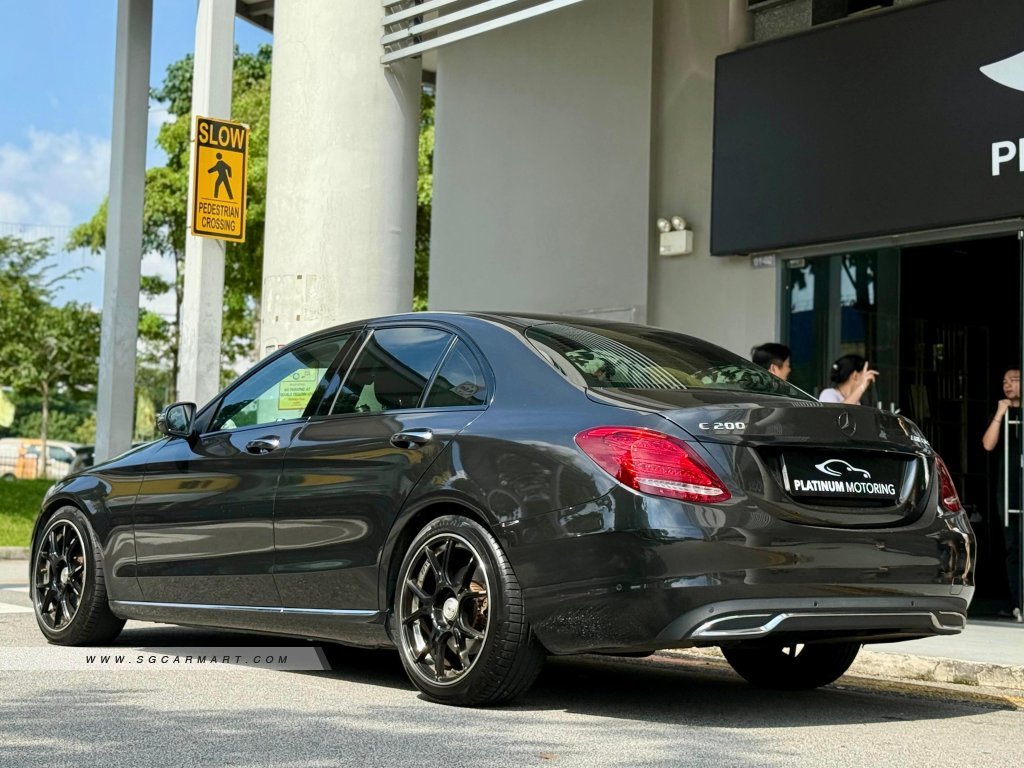 Mercedes-Benz C-Class C200 Avantgarde - Image 4