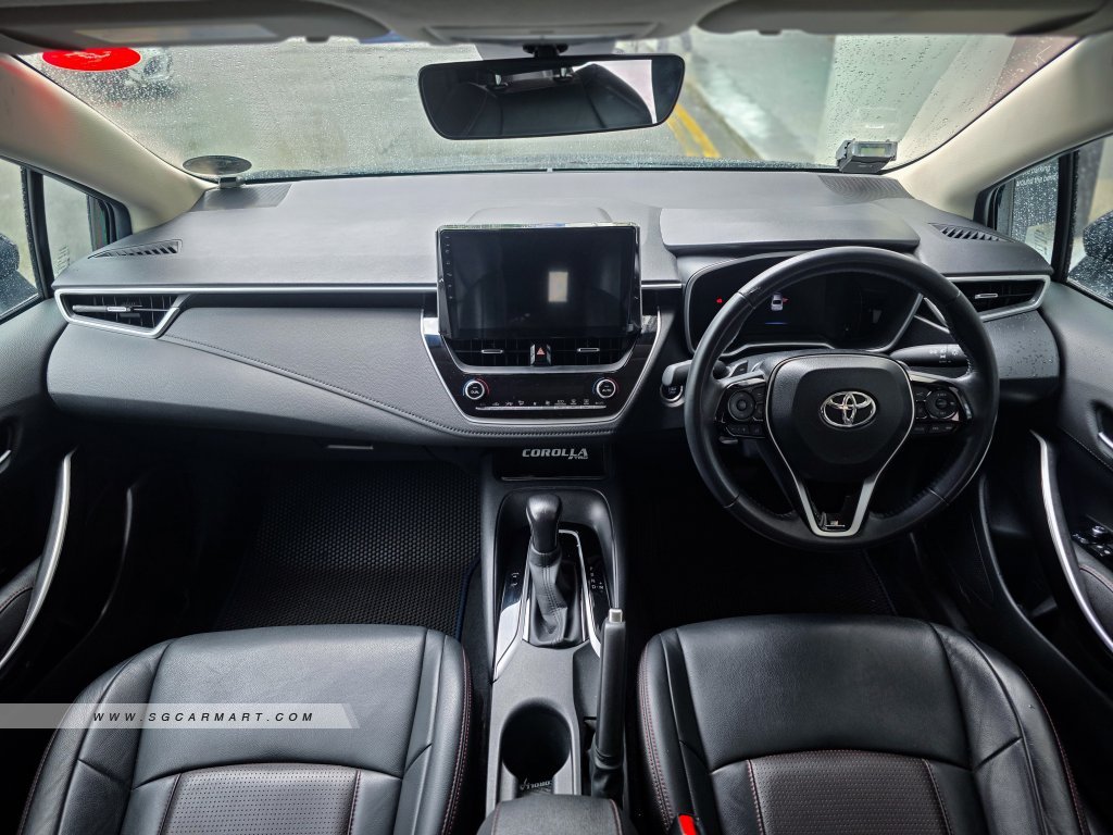 Toyota Corolla Altis 1.6A Elegance - Image 6